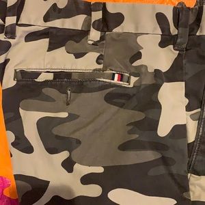 Tommy Hilfiger camouflage pants